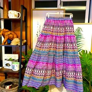 Beautiful colored bell skirt size large